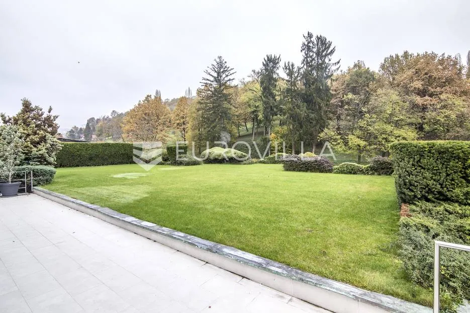 zagreb, mlinovi, luksuzna vila 860 m² na zemljištu 2600 m² - slika 17
