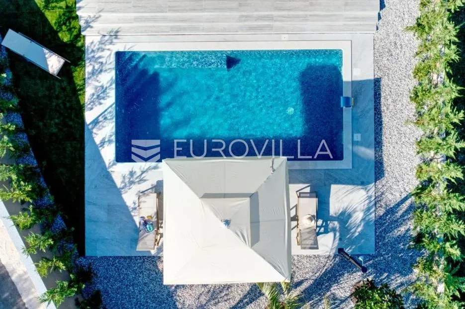 istra, marčana, moderna vila s bazenom i wellness oazom - slika 19