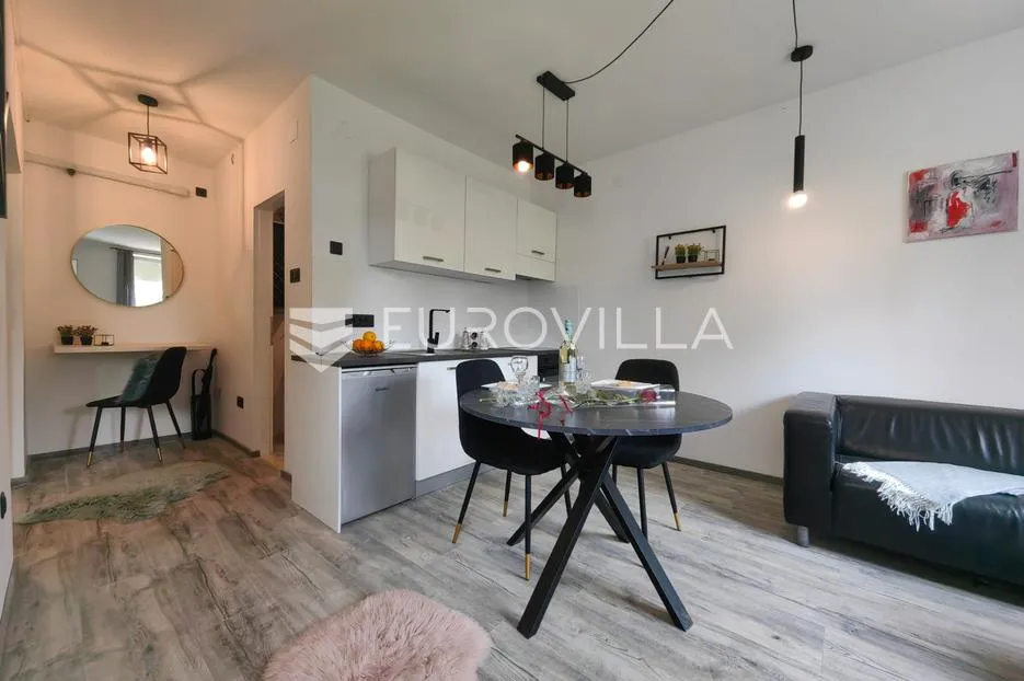 istra, rovinj, uređen, jednosoban stan, u neposrednoj blizina centra - slika 12