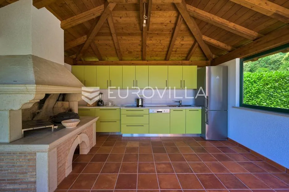 lovran, opatija, vila s bazenom, okućnicom, jedinstvena lokacija - slika 7