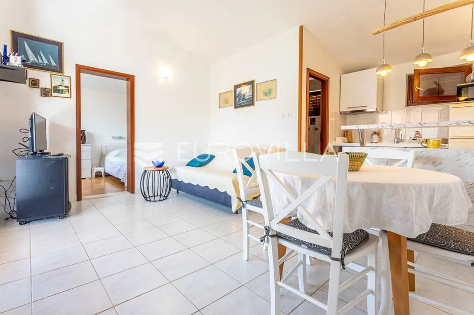 ražanj, mediteranska kuća s uređenom okućnicom, 150m od mora - slika 9