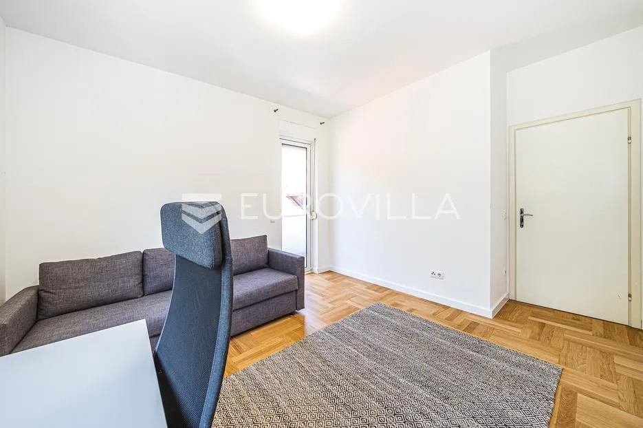 zagreb, kraljevec, prekrasan trosoban stan s garažom 121 m² - slika 11