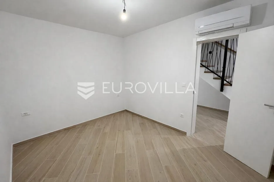 pag, šimuni, četverosoban penthouse u novogradnji, 100 m od mora - slika 7