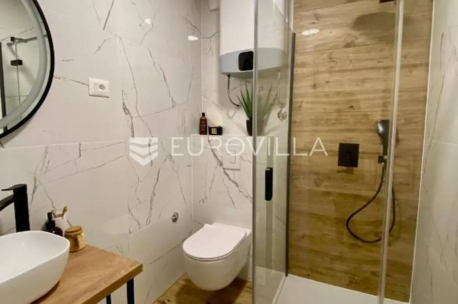 istra, rovinj, predivan stan od 50 m² u centru grada - slika 10