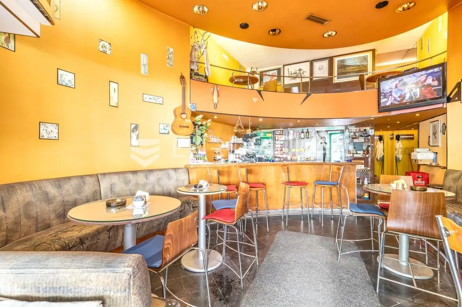 zagreb, trešnjevka, dvoetažni poslovni prostor / ulični lokal 87,75 m² - slika 2