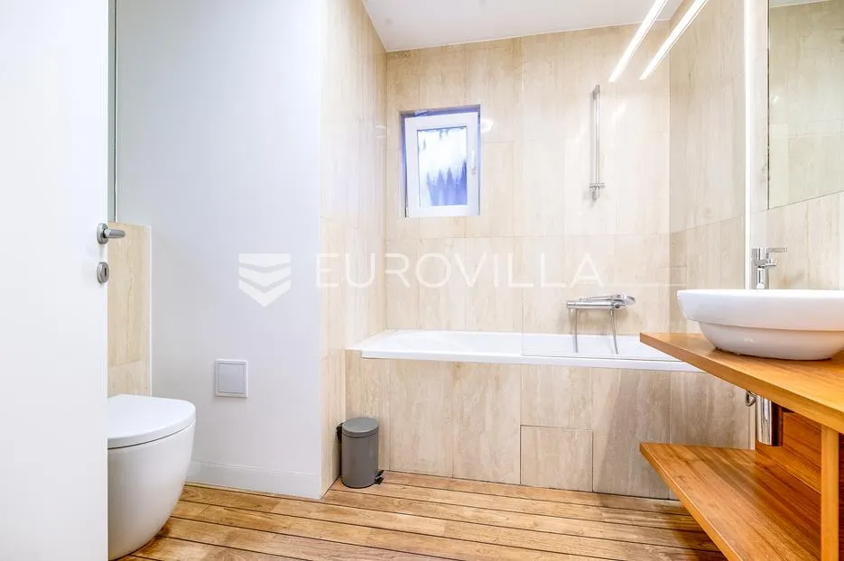 zagreb, blato, moderna samostojeća kuća 205 m² - slika 13
