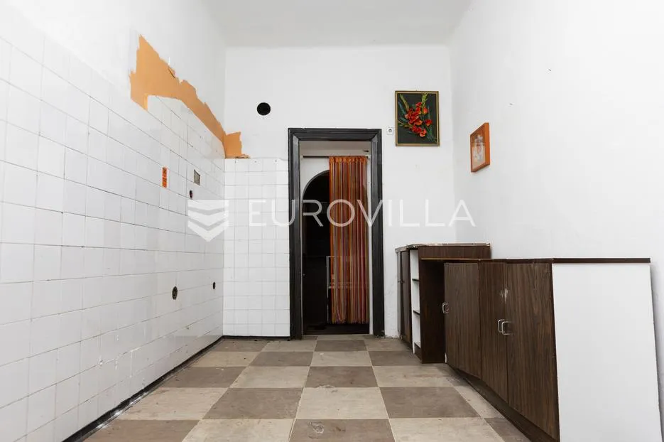 rijeka, centar, poslovni prostor blizu centra grada površine 124.40 m² - slika 11