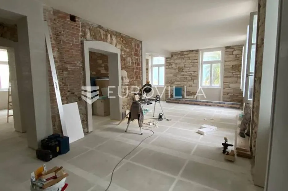 pula, veliki uredski prostor na dvije etaže 300 m2 - slika 3