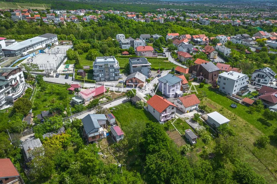 zagreb, remete, građevinsko zemljište 1201 m², odlična lokacija - slika 5