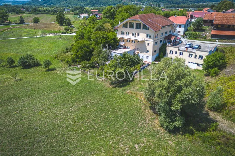 oroslavlje, stambeno poslovni objekt 1861 m² na predivnoj lokaciji - slika 24