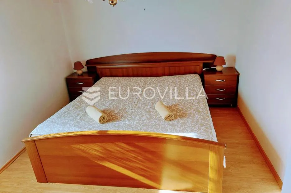 istra, motovun, prekrasna kuća sa dva stana i konobom - slika 10