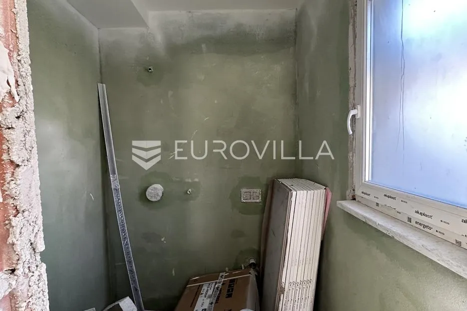 istra, marčana moderna dvojna kuća nkp 240 m2 sa velikim bazenom 35 m2 - slika 32