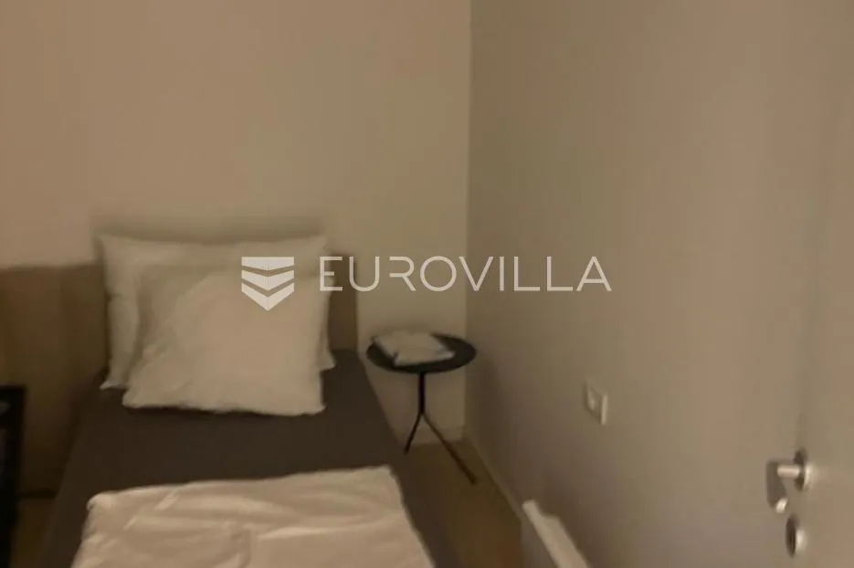 moderan peterosoban stan 150 m² s pogledom na more, pula, stoja - slika 19