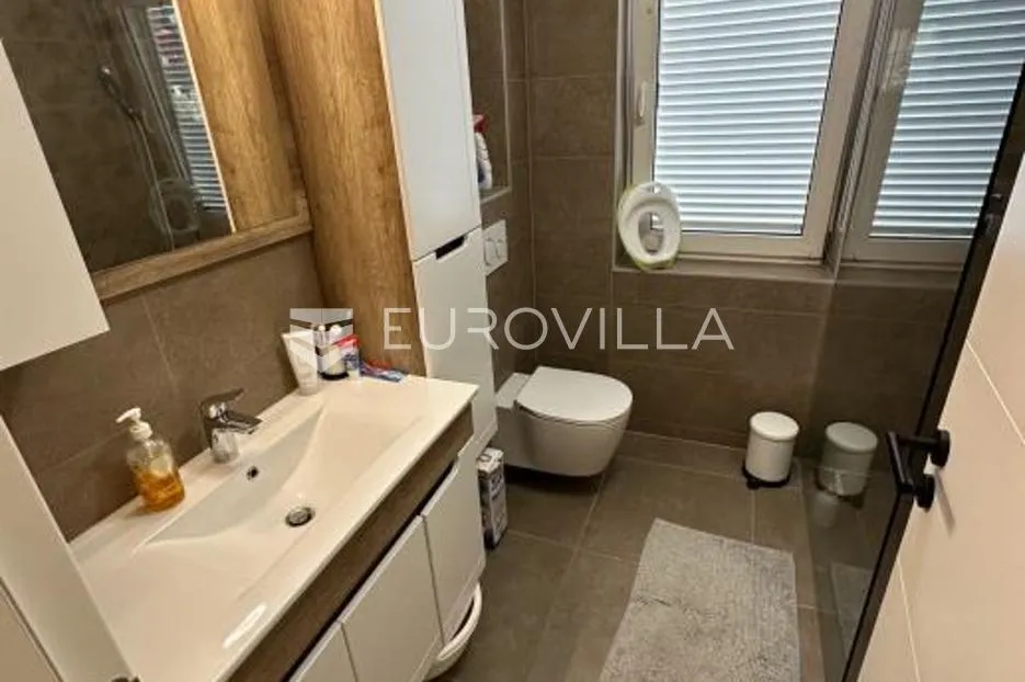 krk, grad krk, stan 70 m², garaža 20 m² - slika 5