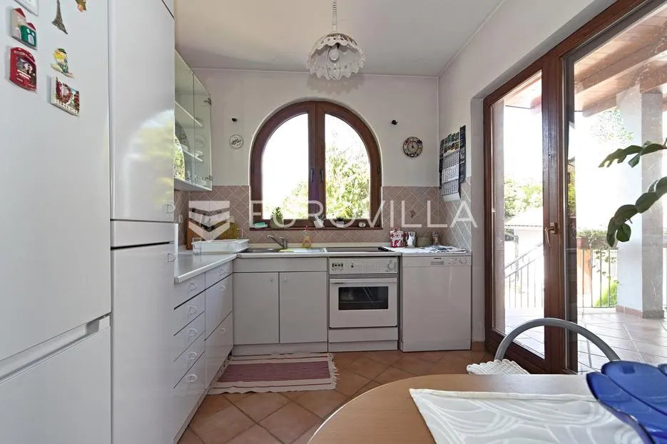 osijek, donji grad, prodaje se prostrana rustikalna vila površine 403 m² - slika 6