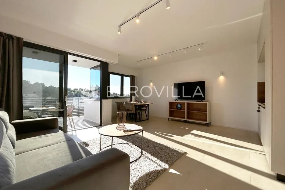 hvar, apartmanska vila sa pet uređenih apartmana - slika 57