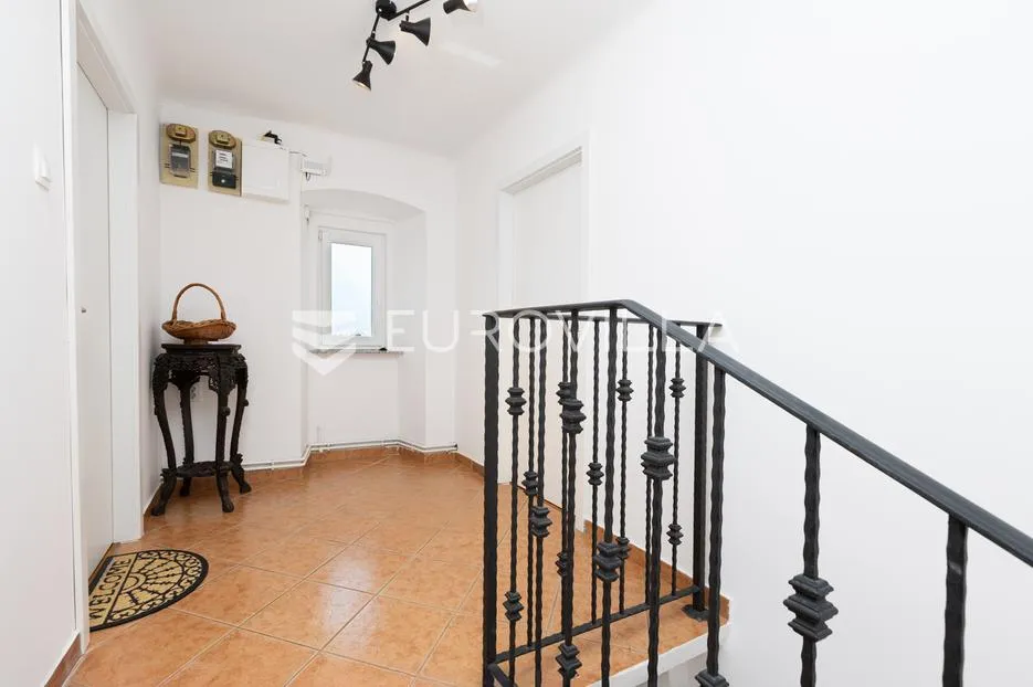 kostrena, stara primorska kuća od 150 m² u novom ruhu - slika 16
