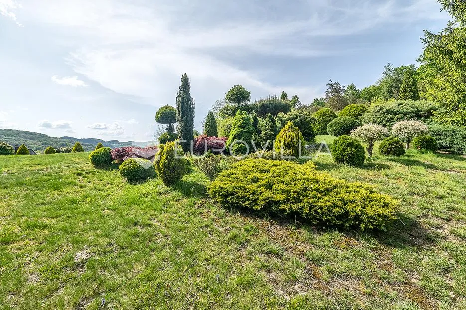 donja pušća, jedinstvena obiteljska villa, parcela 5000 m² - slika 31