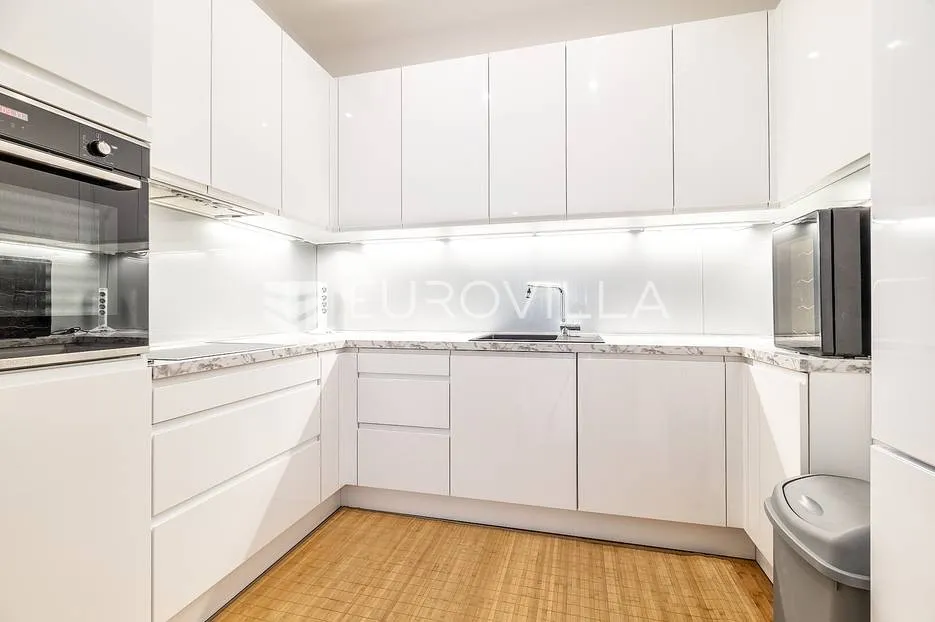 zagreb, centar, šalata, četverosoban penthouse s garažom lift - slika 4