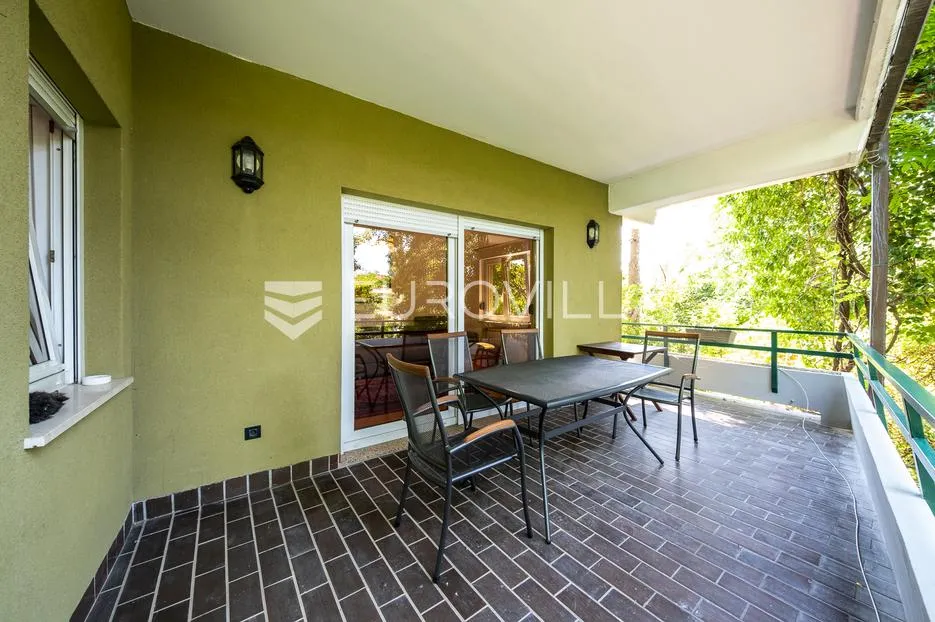 zagreb, goljak, prekrasan trosoban stan 120 m² s parkingom - slika 18
