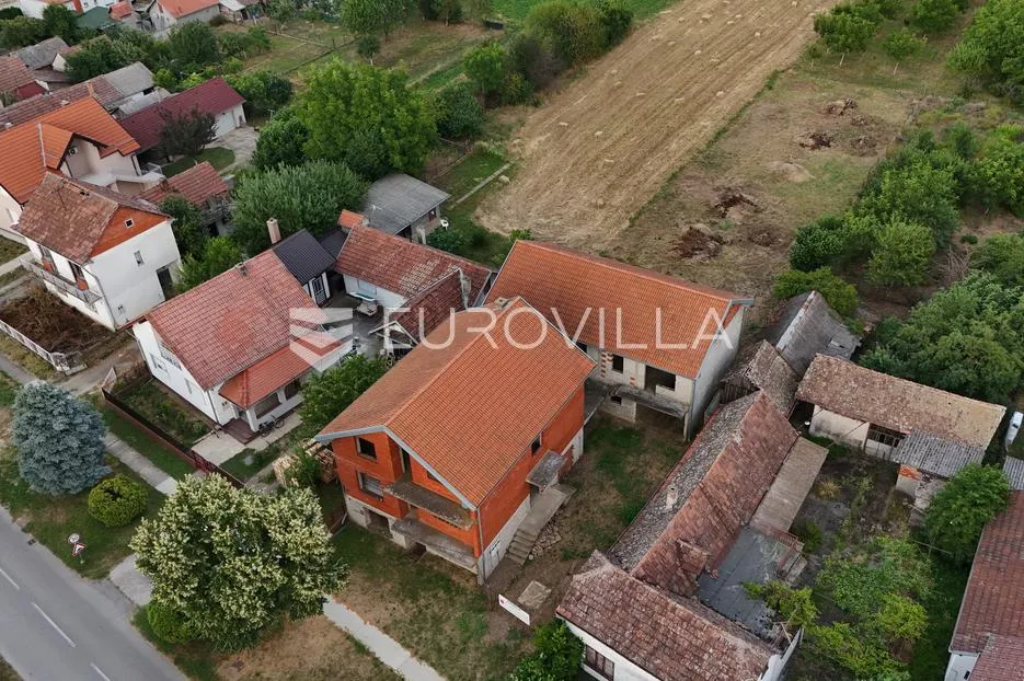vukovar, borovo naselje, stambeno, poslovna nekretnina 600 m² - slika 2