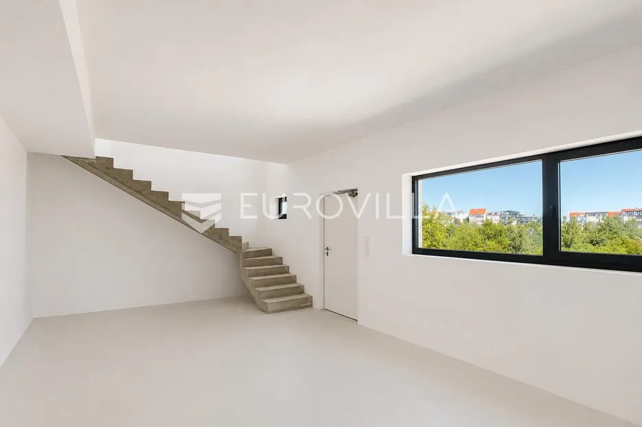 remete, luksuzan dvoetažni četverosoban stan 160,30 m² s vrtom, 2 garaže, 2 parkirna - slika 6