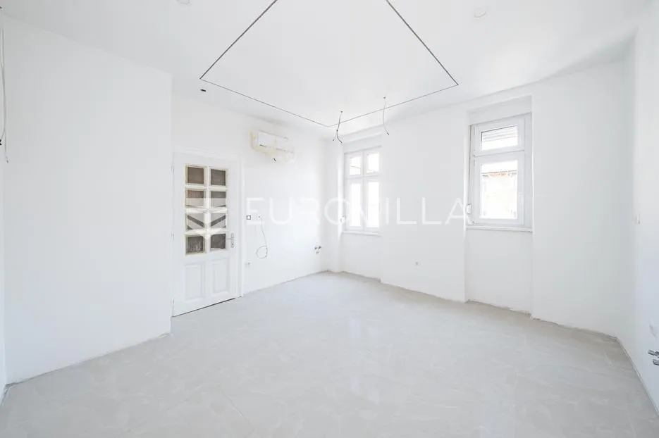 zagreb, donji grad, poslovni prostor 115 m2 na 2. katu s dizalom - slika 10