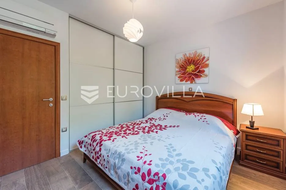 tar, vabriga, novogradnja, luksuzna i moderna kamena četverosobna villa - slika 15