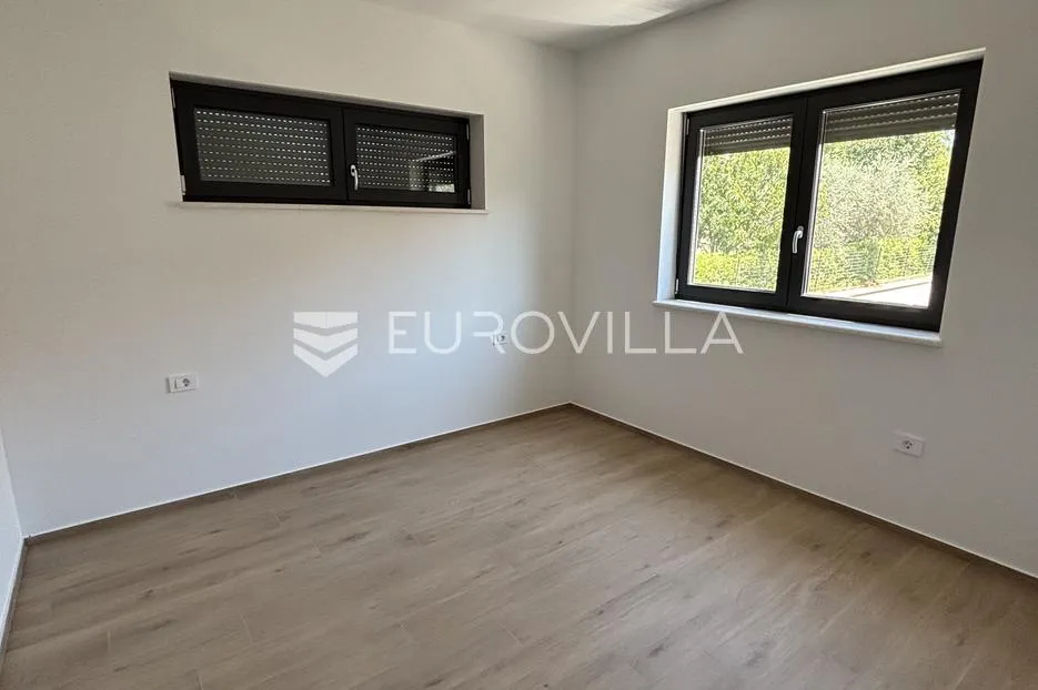 pula, štinjan - dvosoban stan u top novogradnji - slika 5