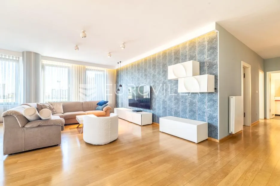 zagreb, maksimir, četverosoban stan na savršenoj lokaciji 158 m² 3 garažna parkirna mjesta - slika 2