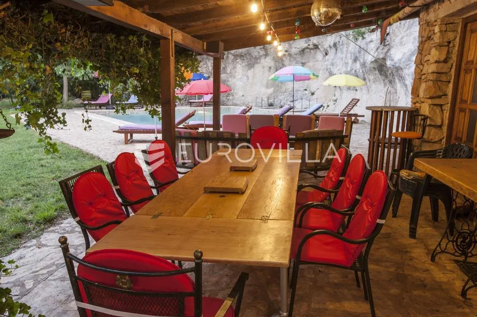 istra, pula, kuća za odmor s vlastitom šumom - slika 17
