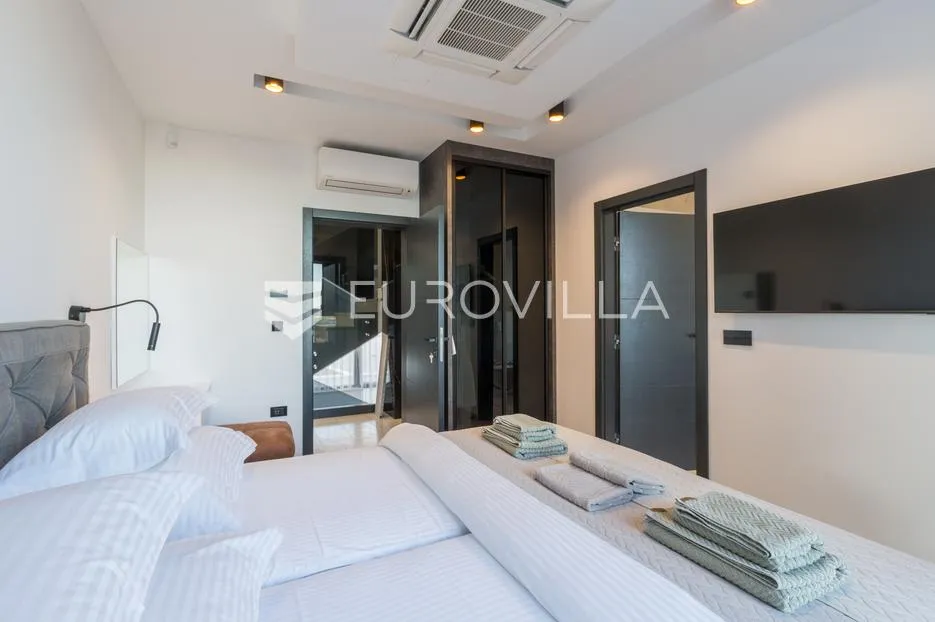 medulin, besprijekornog luksuzna vila 400 m² s bazenom, 300 m od plaže - slika 5
