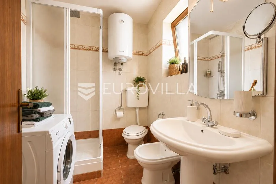 gorski kotar, stari laz, uređena goranska kuća s 7.021 m² - slika 14