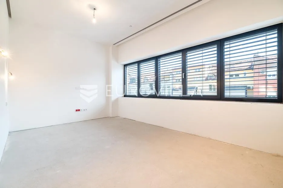 luksuzan četverosoban dvoetažan penthouse 284 m² u kaptol centru - slika 16