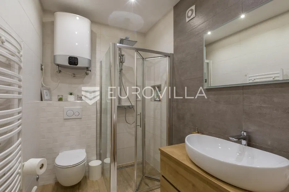 istra, pula prilika za investiciju, apartmanska kuća podijeljena na 3 stambene jedinice - slika 29