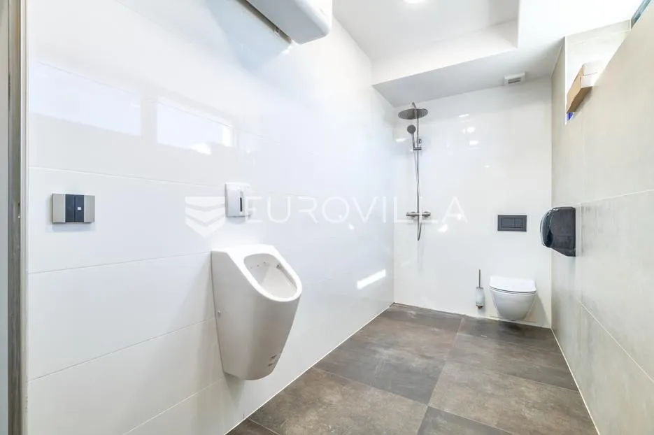 zagreb, žitnjak, poslovna zona, poslovna zgrada uredske namjene 556 m² - slika 10