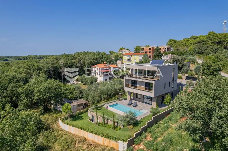 istra, medulin, eksluzivna vila s bazenom i panoramskim pogledom na more - slika 2