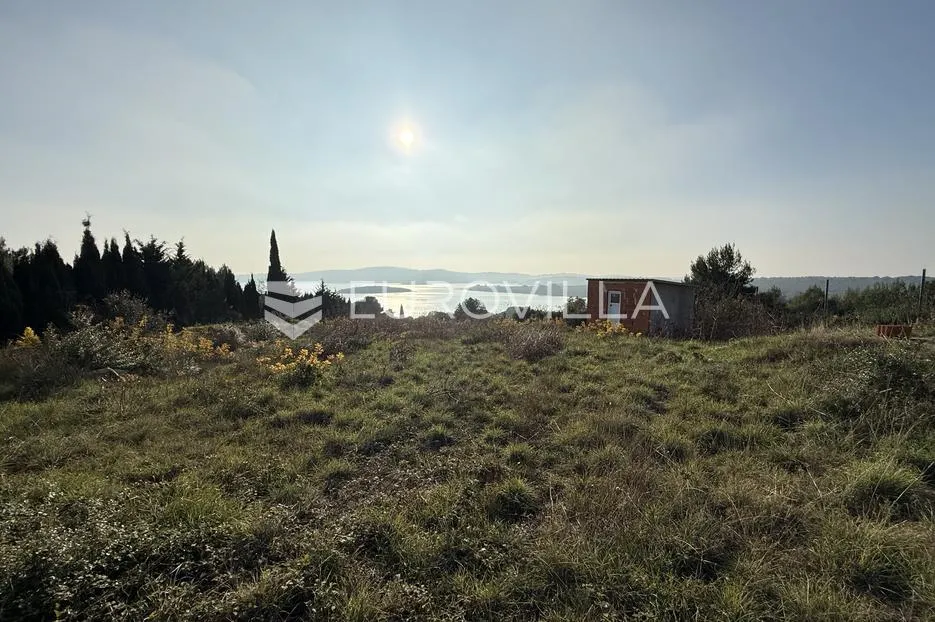 Medulin, Pomer, građevinsko zemljište s otvorenim pogledom na more, 1526 m² - Pomer, Medulin