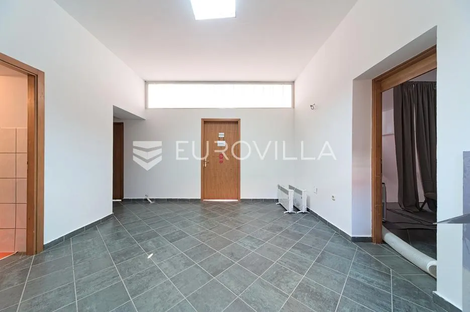osijek, centar, prodaja, 2 poslovna prostora u centru grada - slika 20