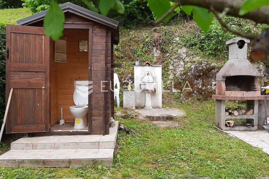 slunj, blagaj, kuća 90 m², s otokom uz samu rijeku koranu na parceli 7873 m² - slika 13
