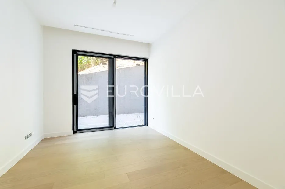 tuškanac, kraljevec, četverosoban stan na 1. katu 193 m² novogradnja - slika 7