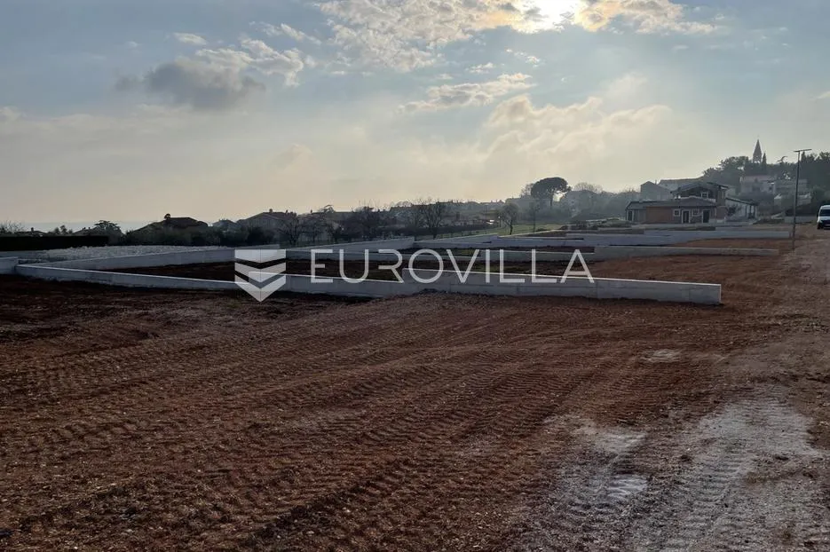 istra, kaštelir, građevinsko zemljište 808m2 s projektom i pravomoćnom građevinskom dozvolom - slika 33