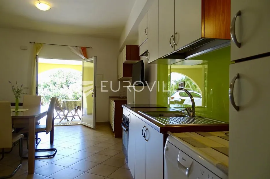 kastav, brestovice, trosoban stan, 95 m², terasa, loggia - slika 16