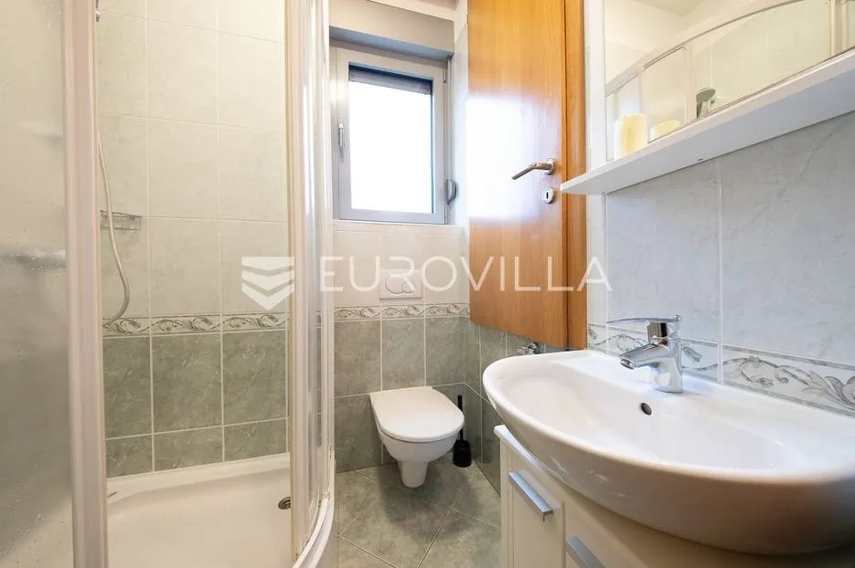 zagreb, jordanovac, prekrasan peterosoban stan 230 m2 s garažom i parkirnim mjestom - slika 18