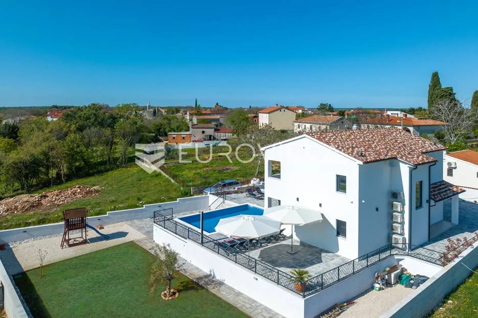 istra, krnica, moderna samostojeća kuća s bazenom i pogledom na more, 200 m² - slika 3