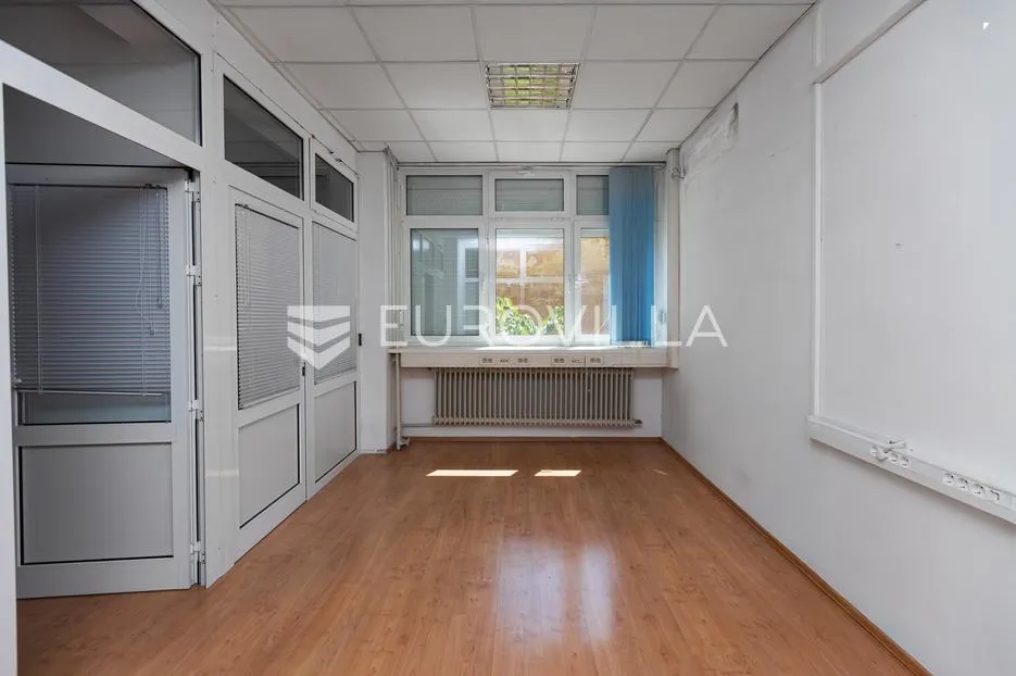 rijeka, centar, poslovni prostora 516 m², 1. kat, lift - slika 15