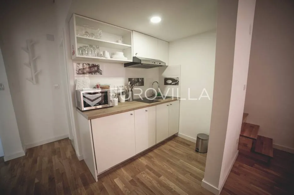 centar stan 205m2 podijeljen na 5 apartmana i sobu - slika 51