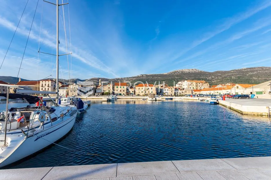 kaštela, dvosoban stan 54 m² 1. kat - slika 1