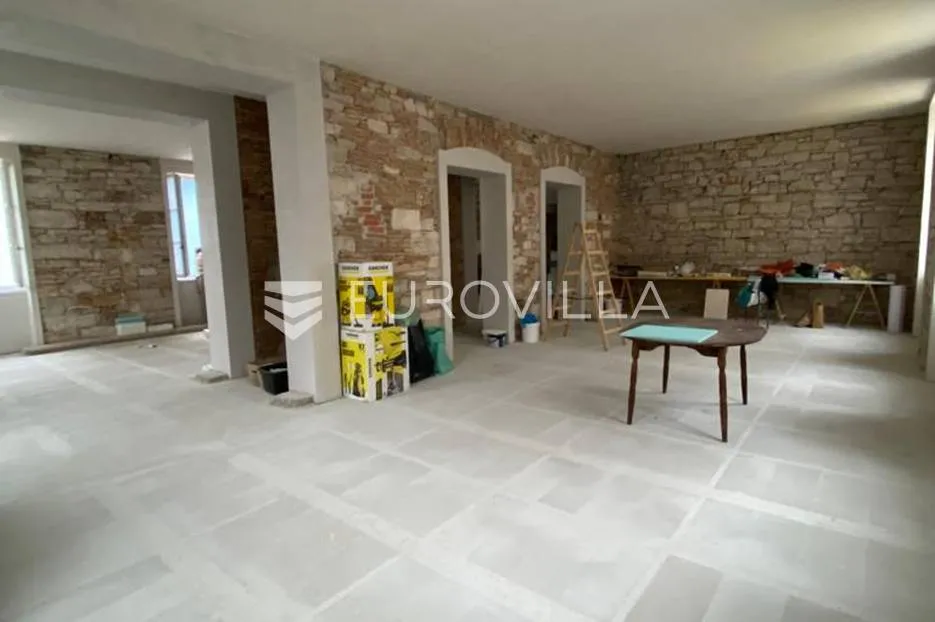 pula, veliki uredski prostor na dvije etaže 300 m2 - slika 7