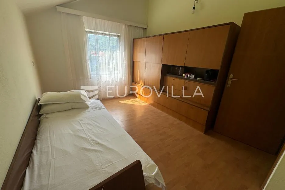 šolta, stomorska, samostojeća kuća s pogledom na more - slika 12